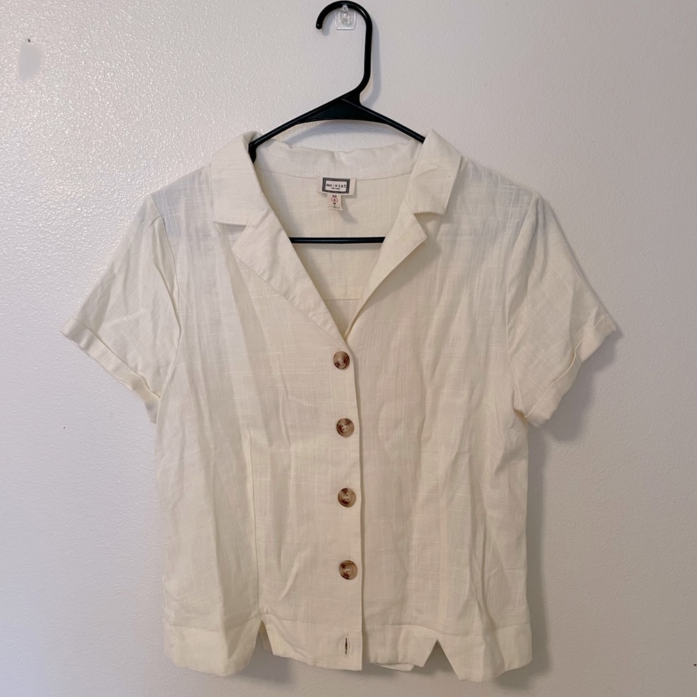 Cropped Linen Button Up